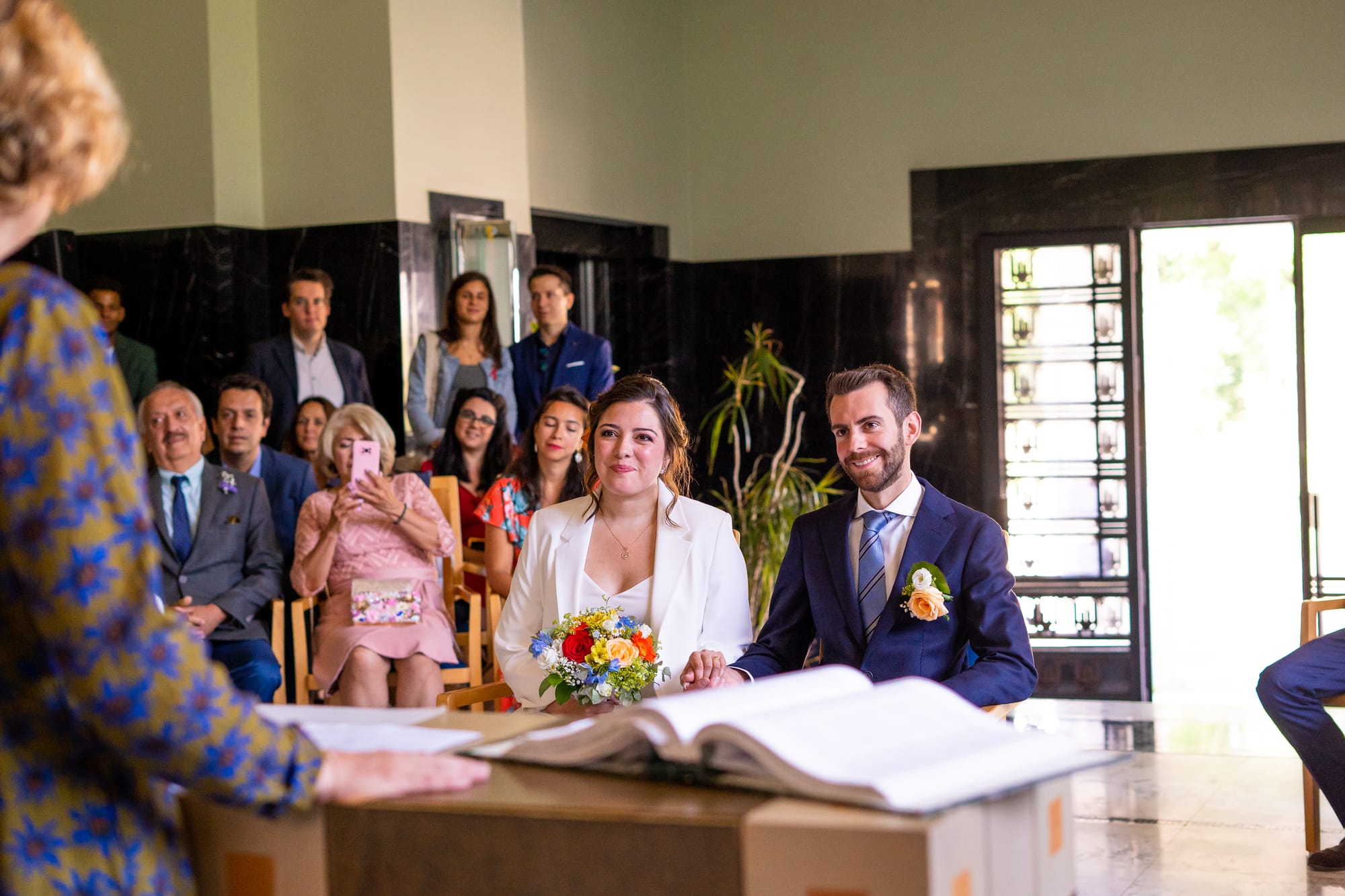 Mariage civil à Bruxelles : cérémonie photographiée à la maison communale
